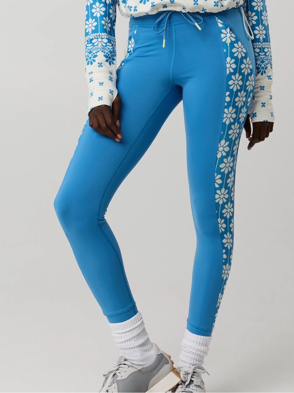 Offline by Aerie warmup high waisted floral leggings